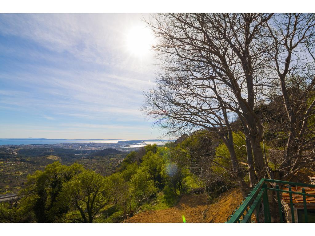 Villa O'Zrna Klis 部屋 写真
