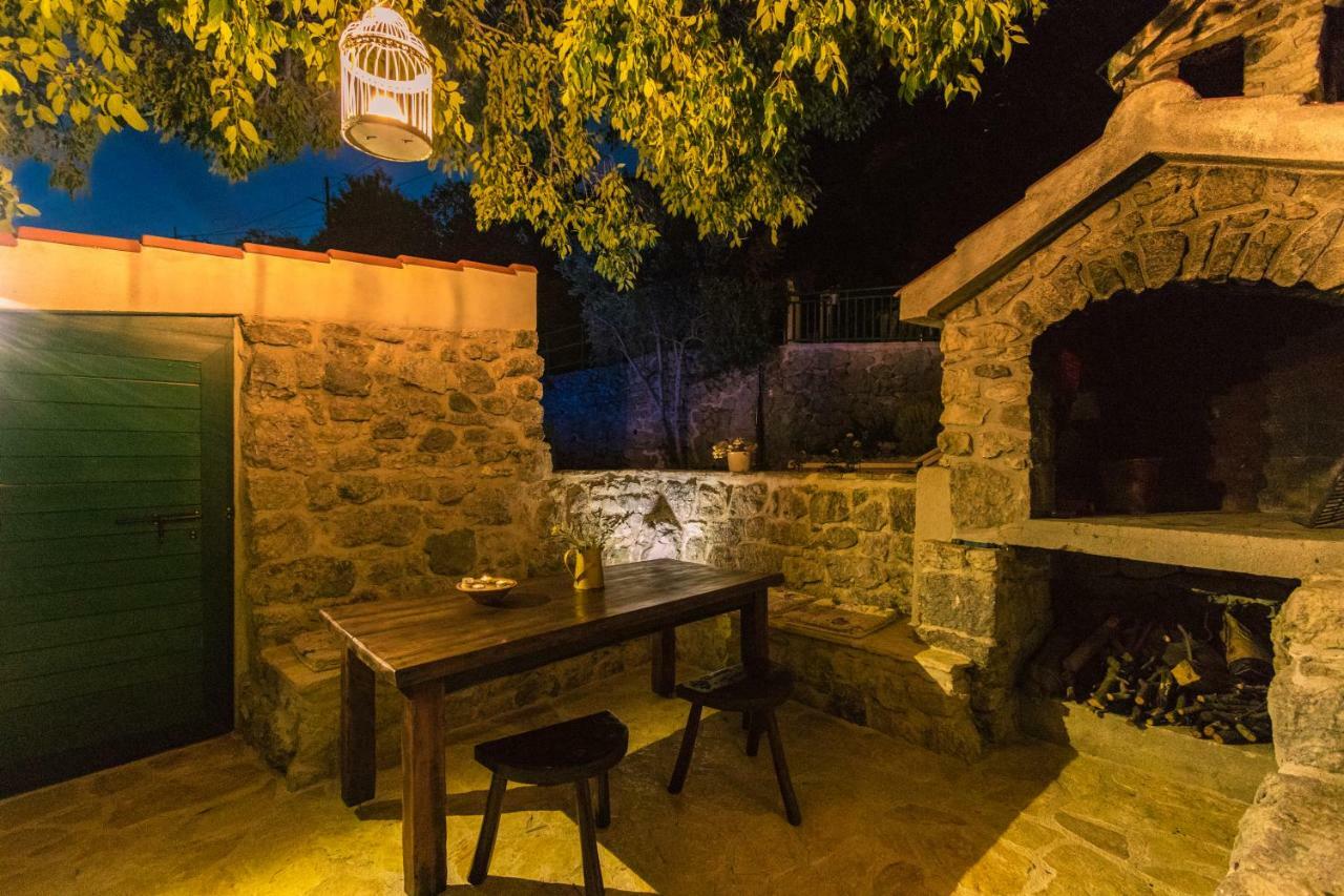 Villa O'Zrna Klis エクステリア 写真