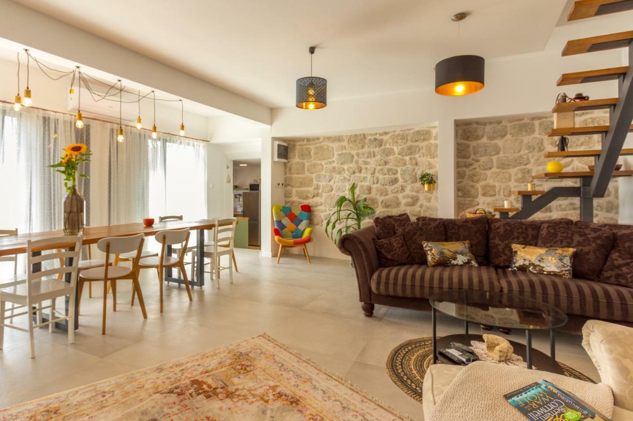 Villa O'Zrna Klis エクステリア 写真
