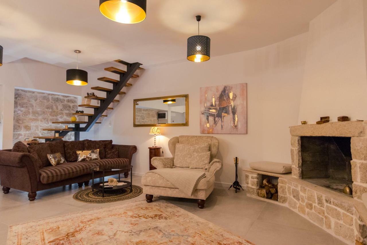 Villa O'Zrna Klis エクステリア 写真