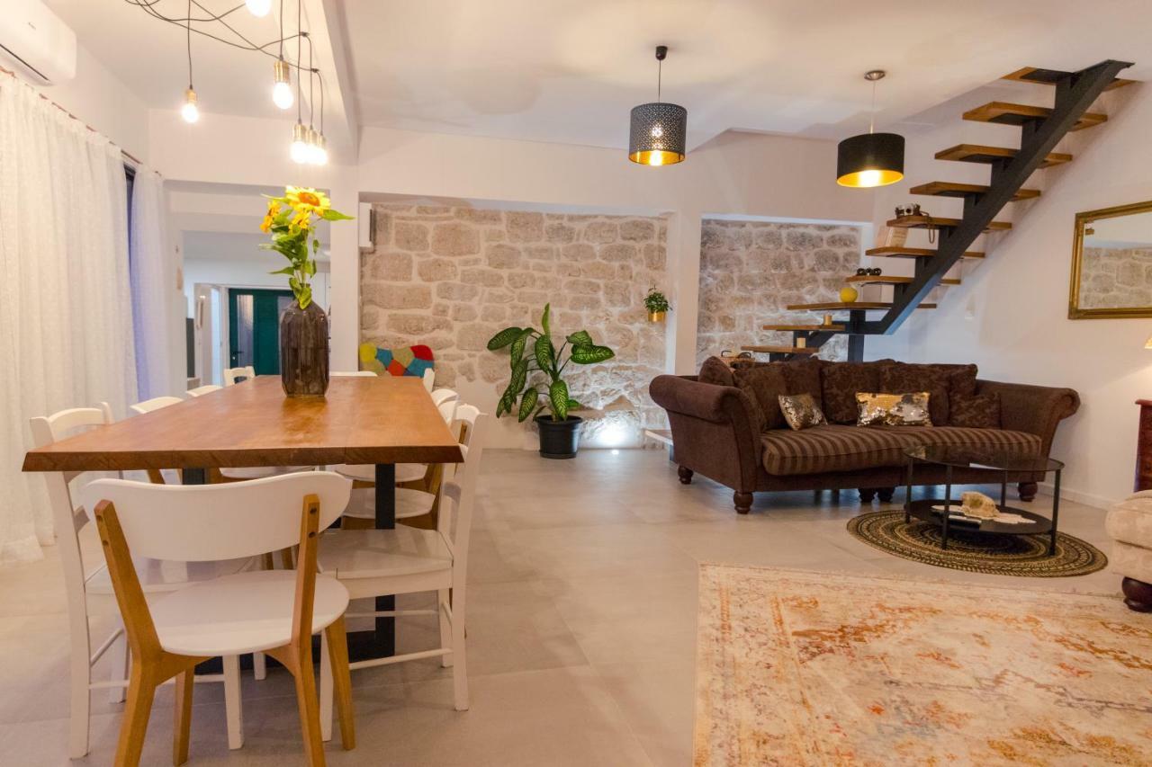 Villa O'Zrna Klis エクステリア 写真